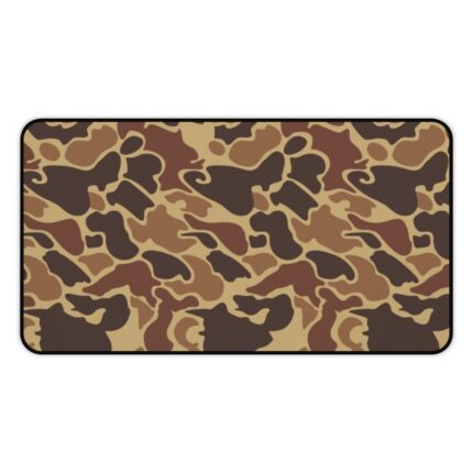 Hunter Camo Desk Mat – Rugged Style for Outdoor Lovers