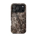 Rugged Camouflage i Phone 17 Case for Outdoor Adventures || Stylish Hunter Camo i Phone 17 Case with Drop Protection