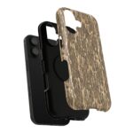 Rugged Camo i Phone 17 Case for Outdoor Adventures || Stylish Camouflage i Phone 17 Protector with Enhanced Grip