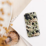 Rugged Camo i Phone Case: Ultimate Outdoor Protection and Style || Stylish Hunter Camouflage i Phone Case for Adventure Lovers