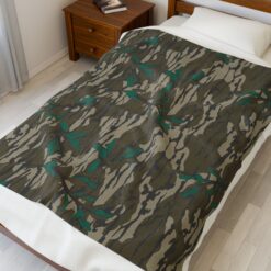 Velveteen Plush Blanket, Soft Camo Throw for Fans, Bottomland, Home Decor, Snuggling, Gifts, Camouflage Bed Cover, Cozy Sofa Blanket,