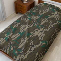 Velveteen Plush Blanket, Soft Camo Throw for Fans, Bottomland, Home Decor, Snuggling, Gifts, Camouflage Bed Cover, Cozy Sofa Blanket,