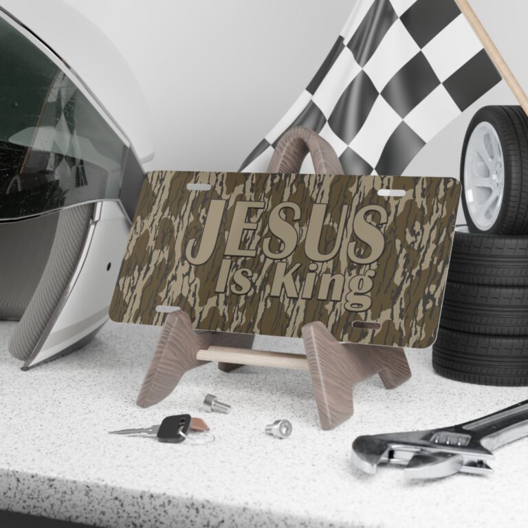 Finished Front-End Hunter Camo Vanity Plate